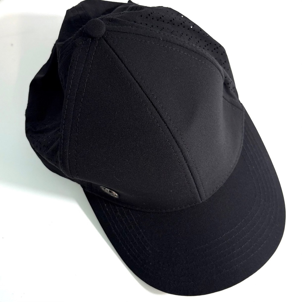 Gaiam Black Cruiser Sol Breathable Lightweight Baseball Cap Ponytail Size OS